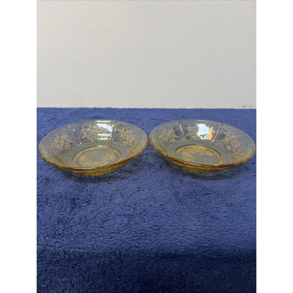 2 Federal Glass AMBER Sharon Cabbage Rose 6" Bowls -  Yellow‎ Depression